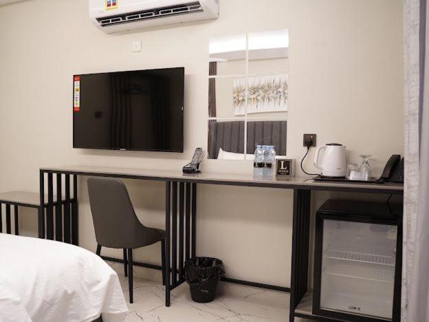 Apartamento Lavenue Resthouse Nizwa Habitación foto