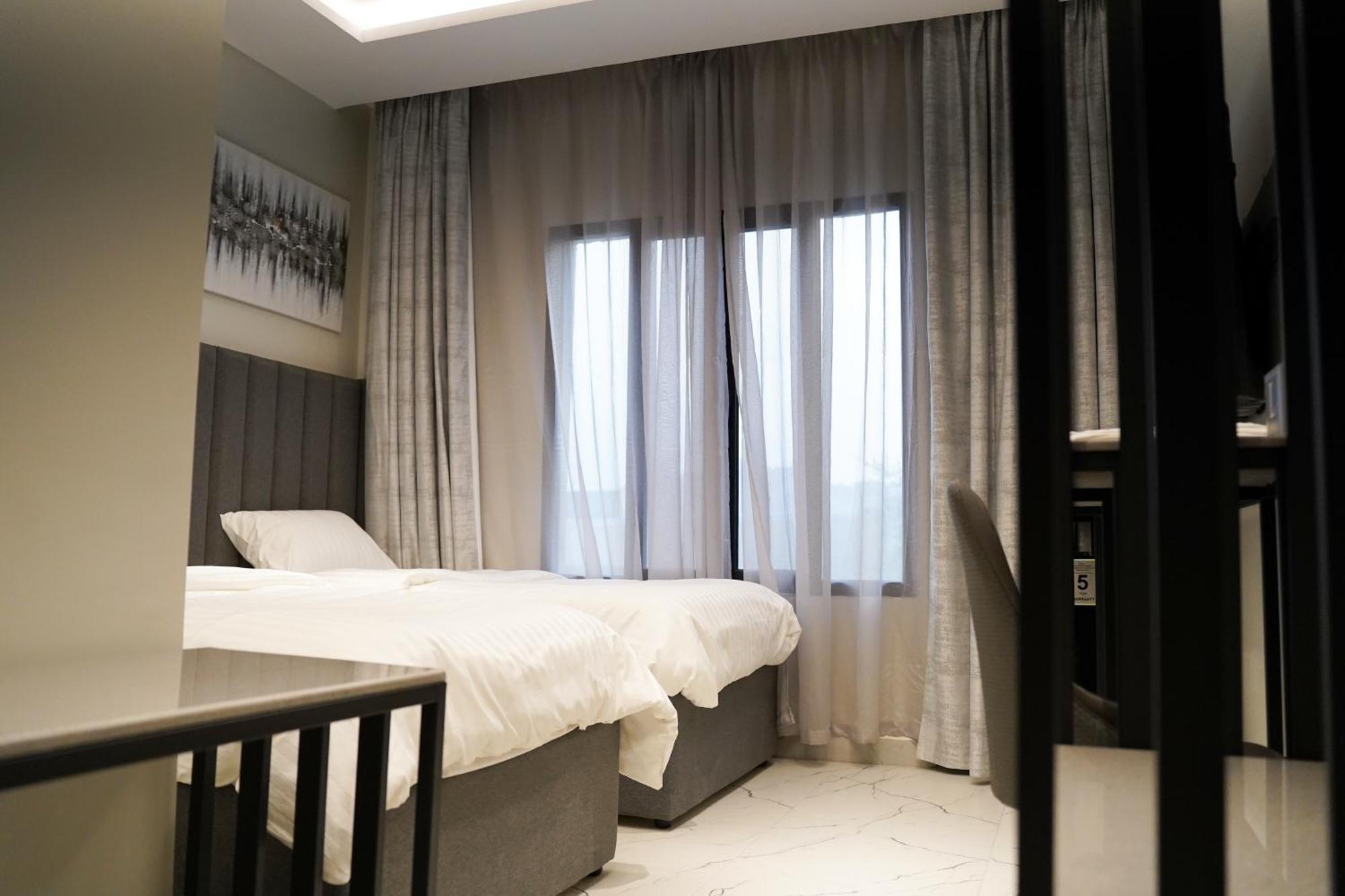 Apartamento Lavenue Resthouse Nizwa Exterior foto