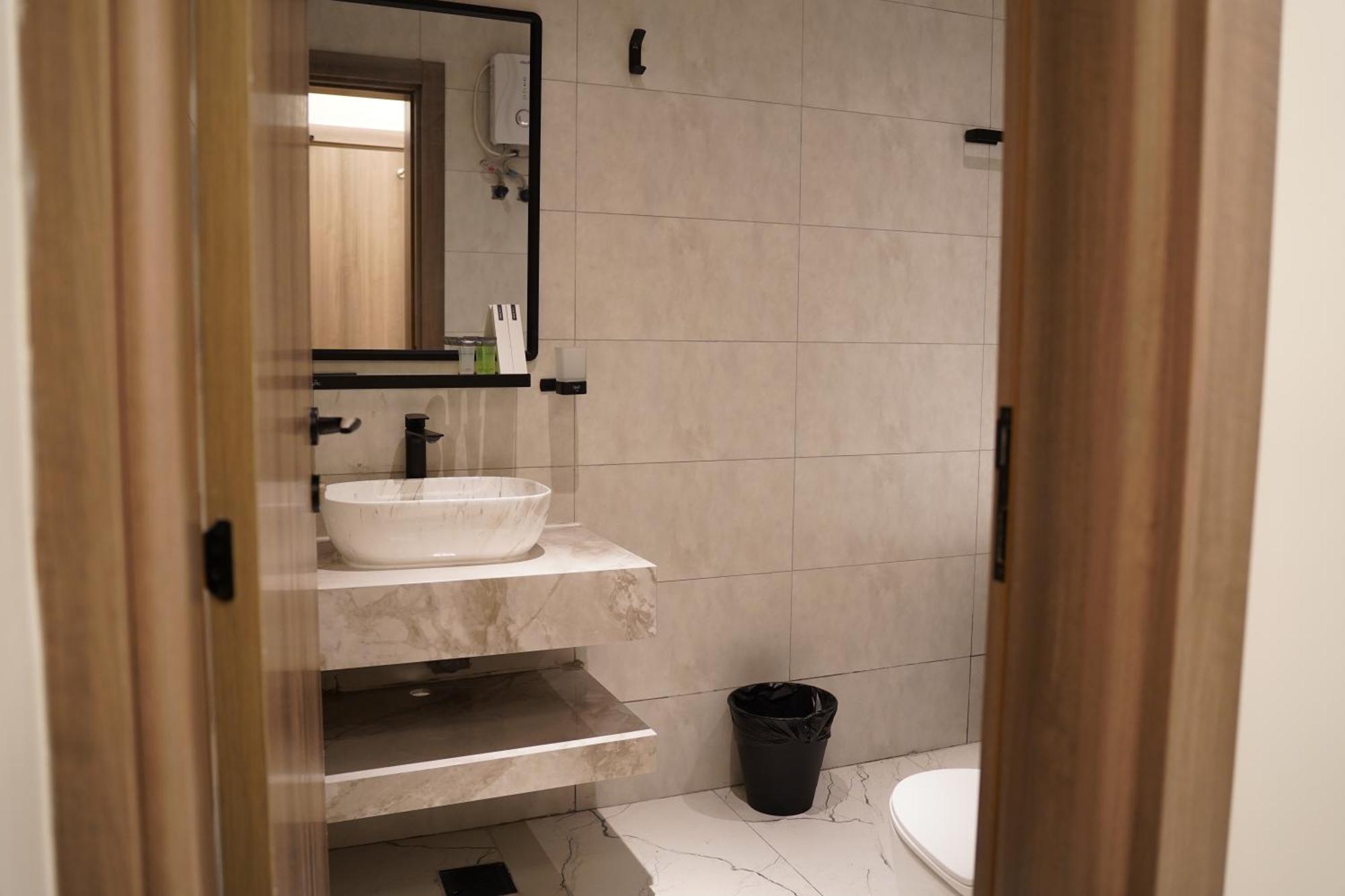 Apartamento Lavenue Resthouse Nizwa Exterior foto