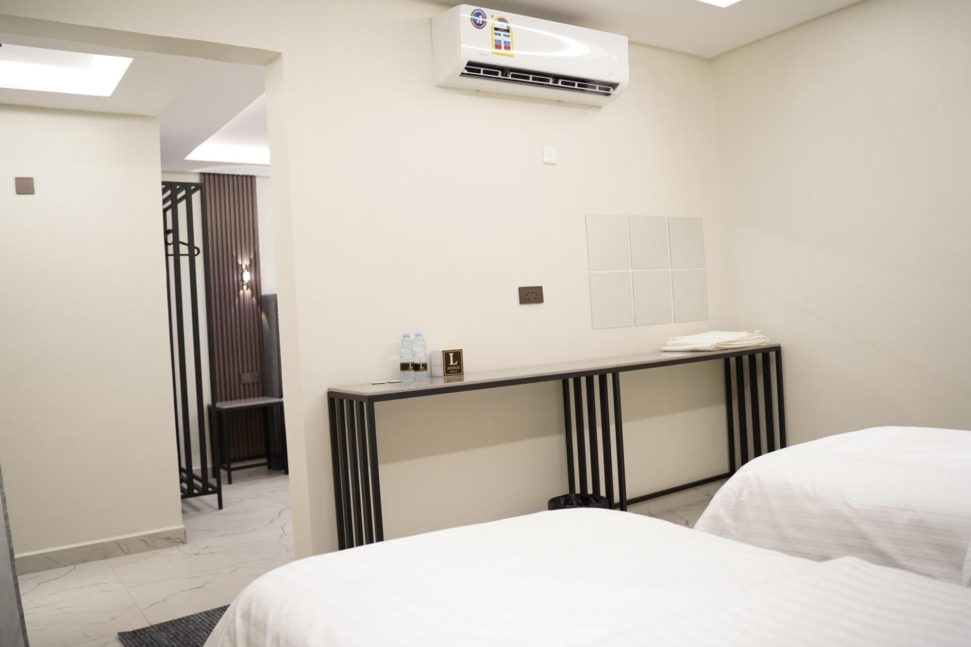 Apartamento Lavenue Resthouse Nizwa Exterior foto
