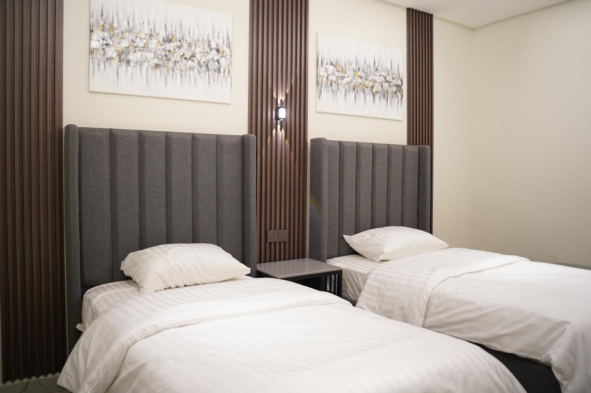 Apartamento Lavenue Resthouse Nizwa Exterior foto